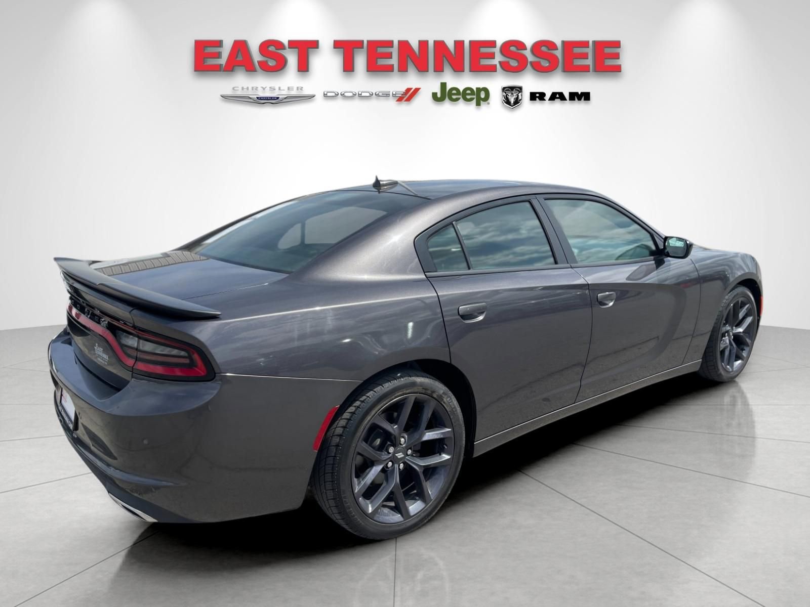 Used 2020 Dodge Charger SXT w/ Plus Group image 3