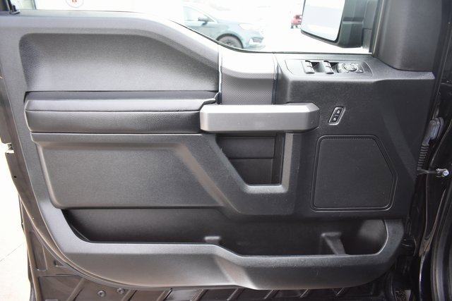 Used 2016 Ford F150 XLT w/ Equipment Group 302A Luxury image 14