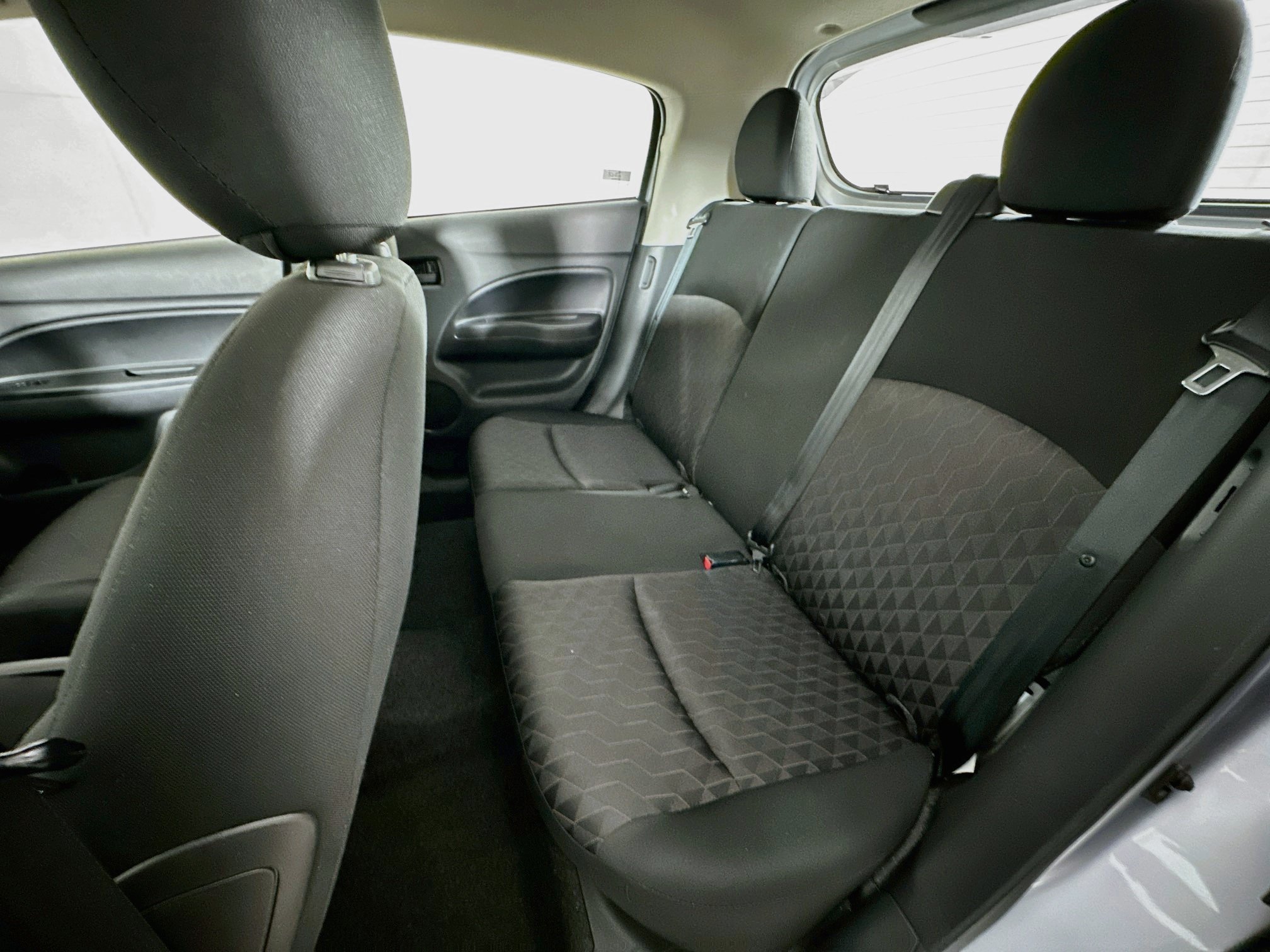 Used 2024 Mitsubishi Mirage ES FWD image 25