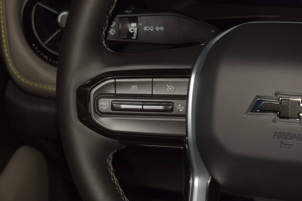 New 2026 Chevrolet Colorado ZR2 w/ Technology Package AWD/4WD image 43