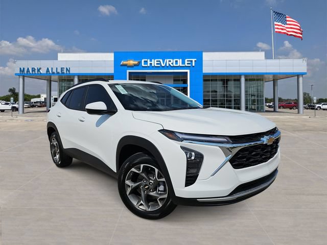 New 2026 Chevrolet Trax LT w/ Driver Confidence Package