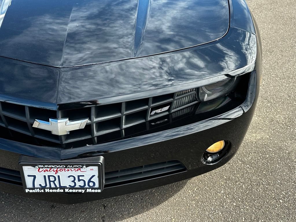 Used 2010 Chevrolet Camaro LT w/ RS Package RWD image 5