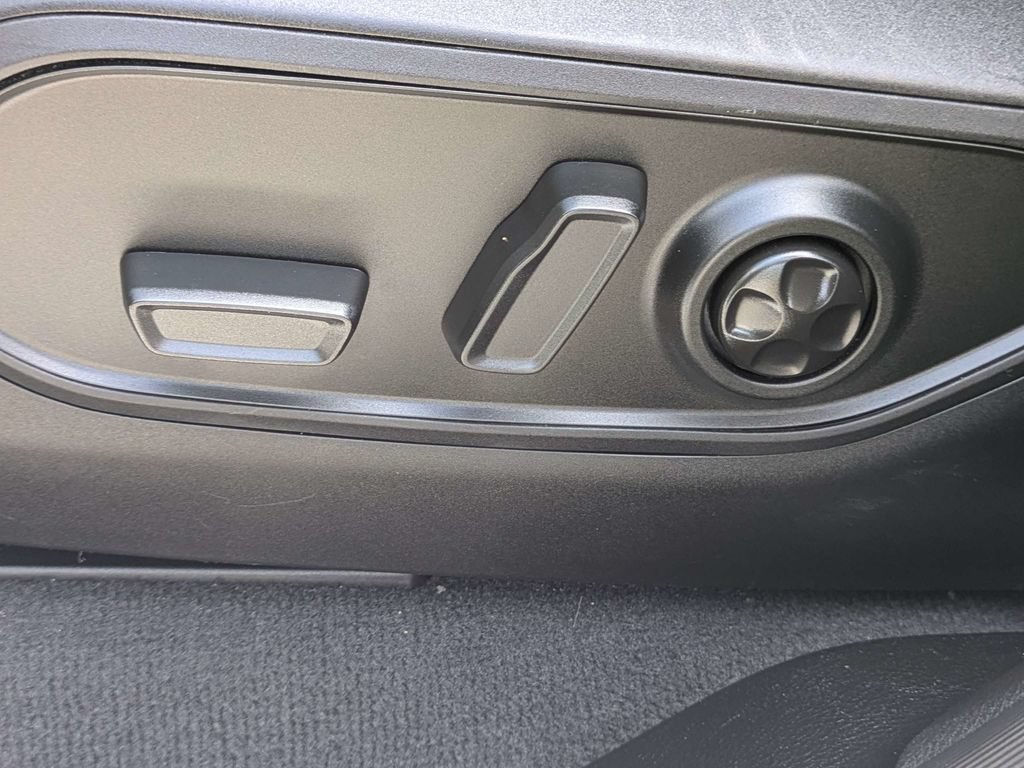 Used 2023 Jeep Grand Cherokee 4WD 4xe image 20