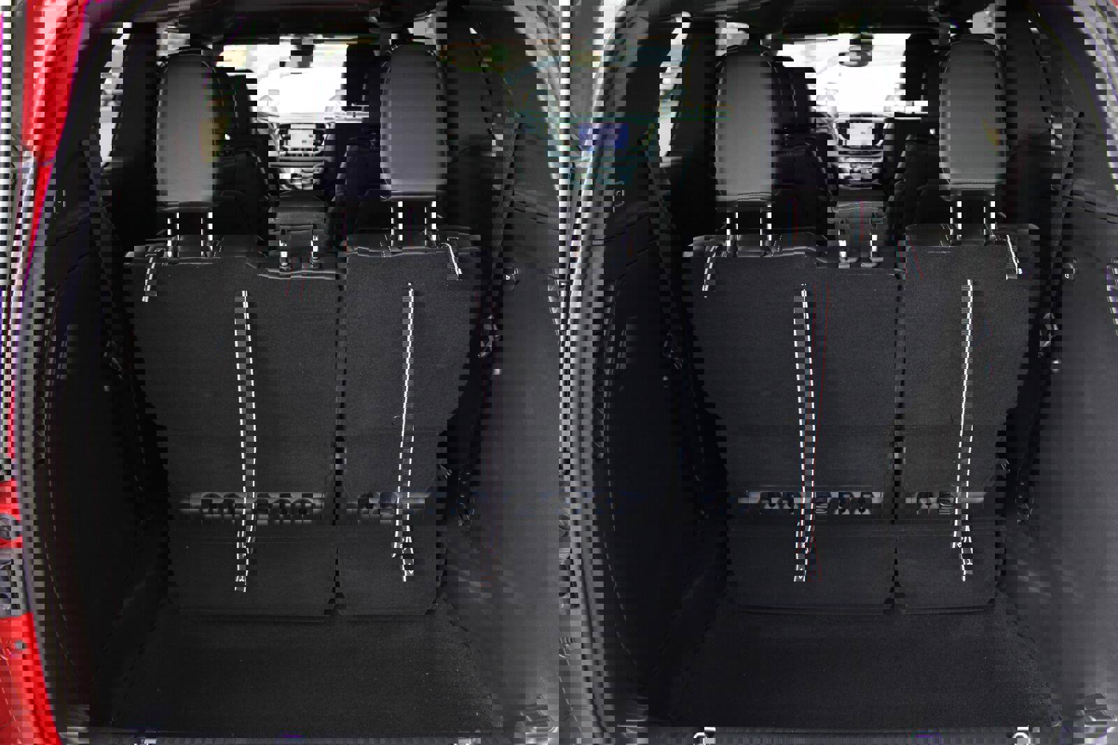 New 2026 Chrysler Pacifica Select image 28