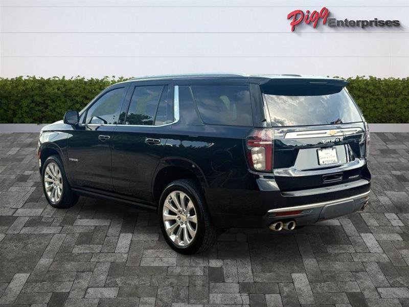 Used 2022 Chevrolet Tahoe Premier w/ Premium Package 2 RWD image 2