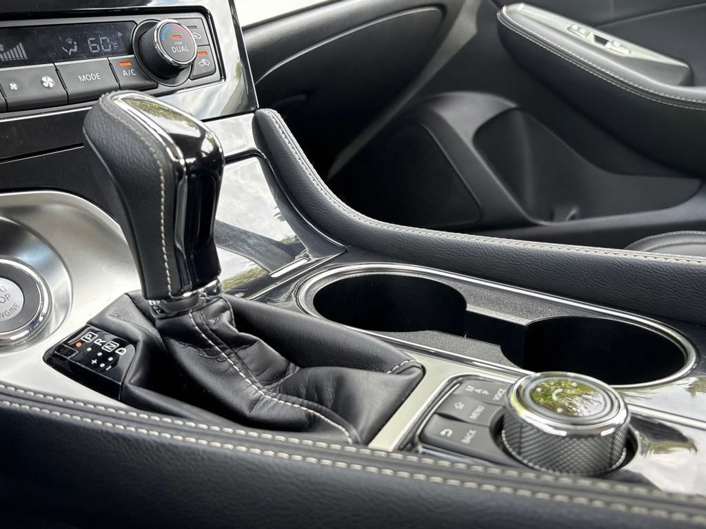 Used 2023 Nissan Maxima SV w/ Floor Mat Group FWD image 30