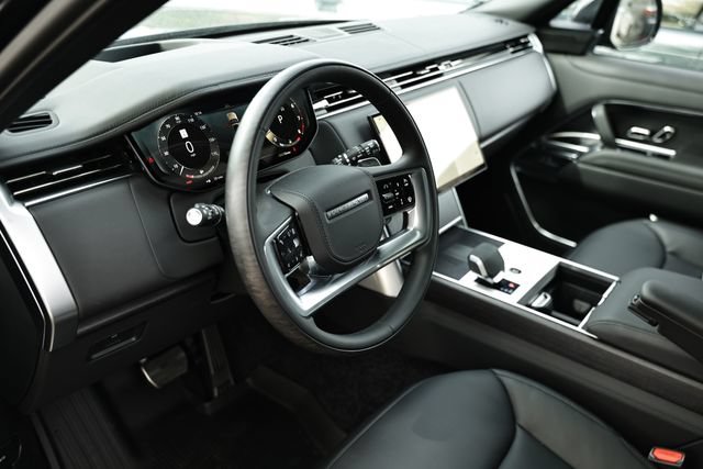 New 2026 Land Rover Range Rover Long Wheelbase Autobiography AWD/4WD image 22