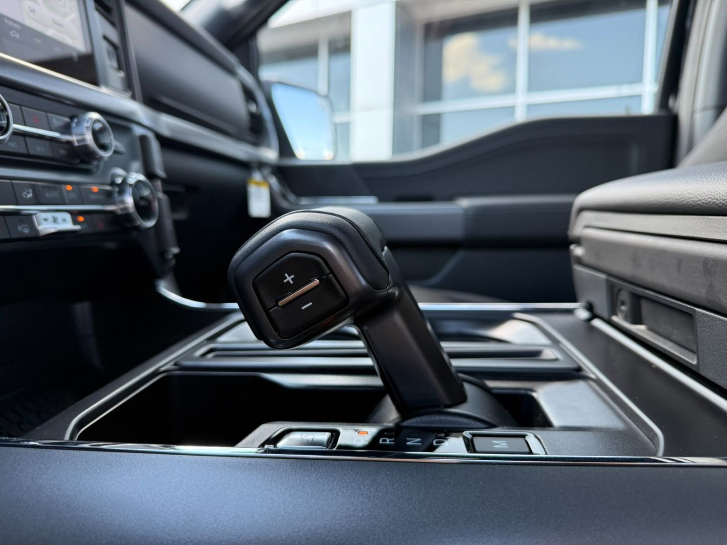 New 2025 Ford F150 XLT w/ Equipment Group 302A MID image 35