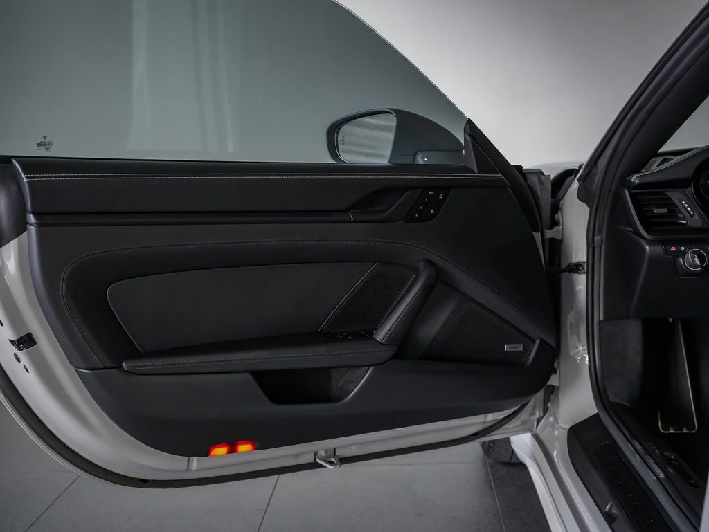 Certified 2023 Porsche 911 Targa 4 GTS image 12