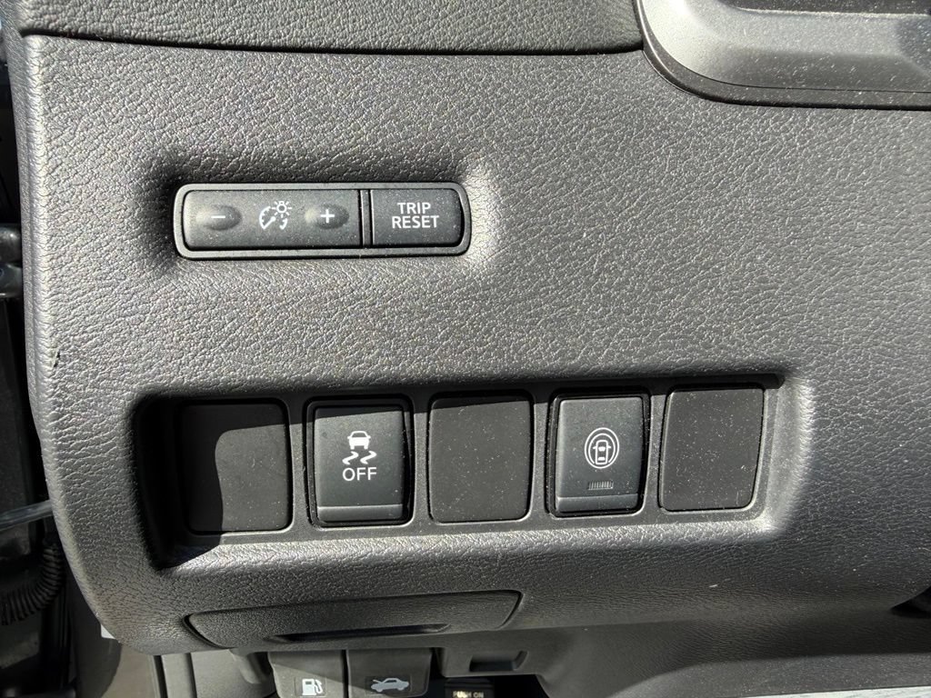 Used 2020 Nissan Murano SV AWD/4WD image 19