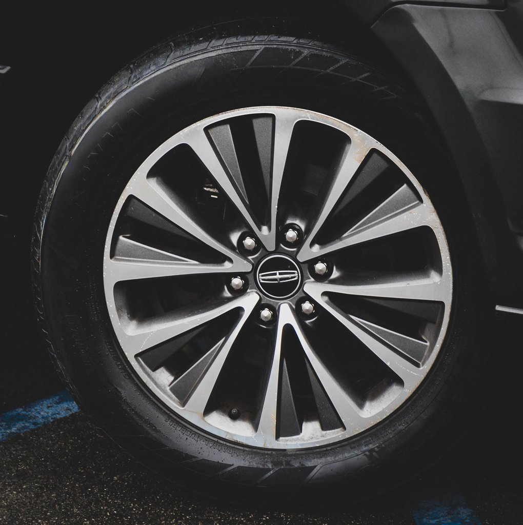 Used 2017 Lincoln Navigator Select image 31