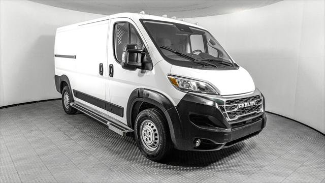 Used 2025 RAM ProMaster 2500 w/ U-Haul Equipment Group FWD image 11
