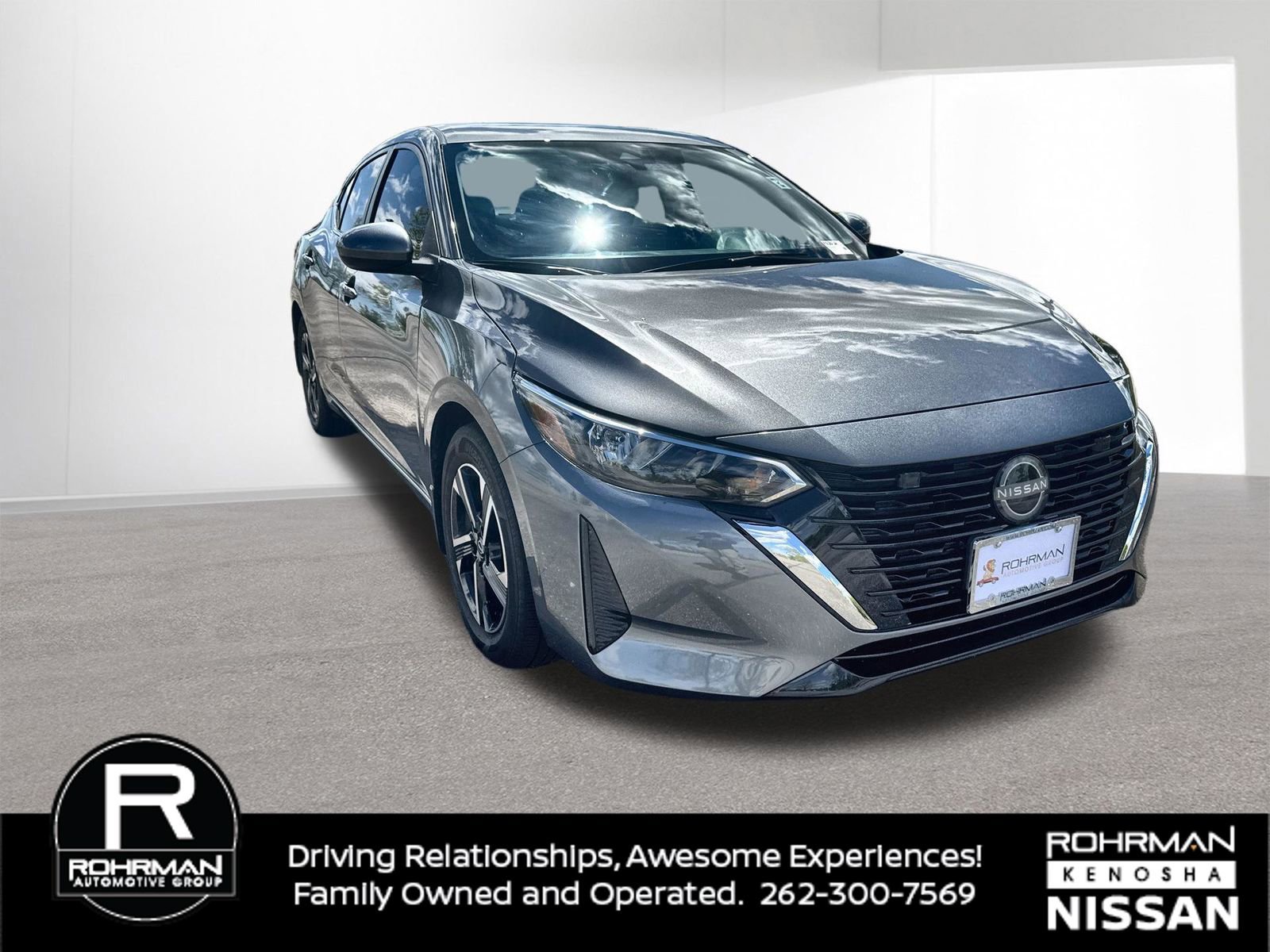 Used 2025 Nissan Sentra SV w/ Trunk Package FWD image 3