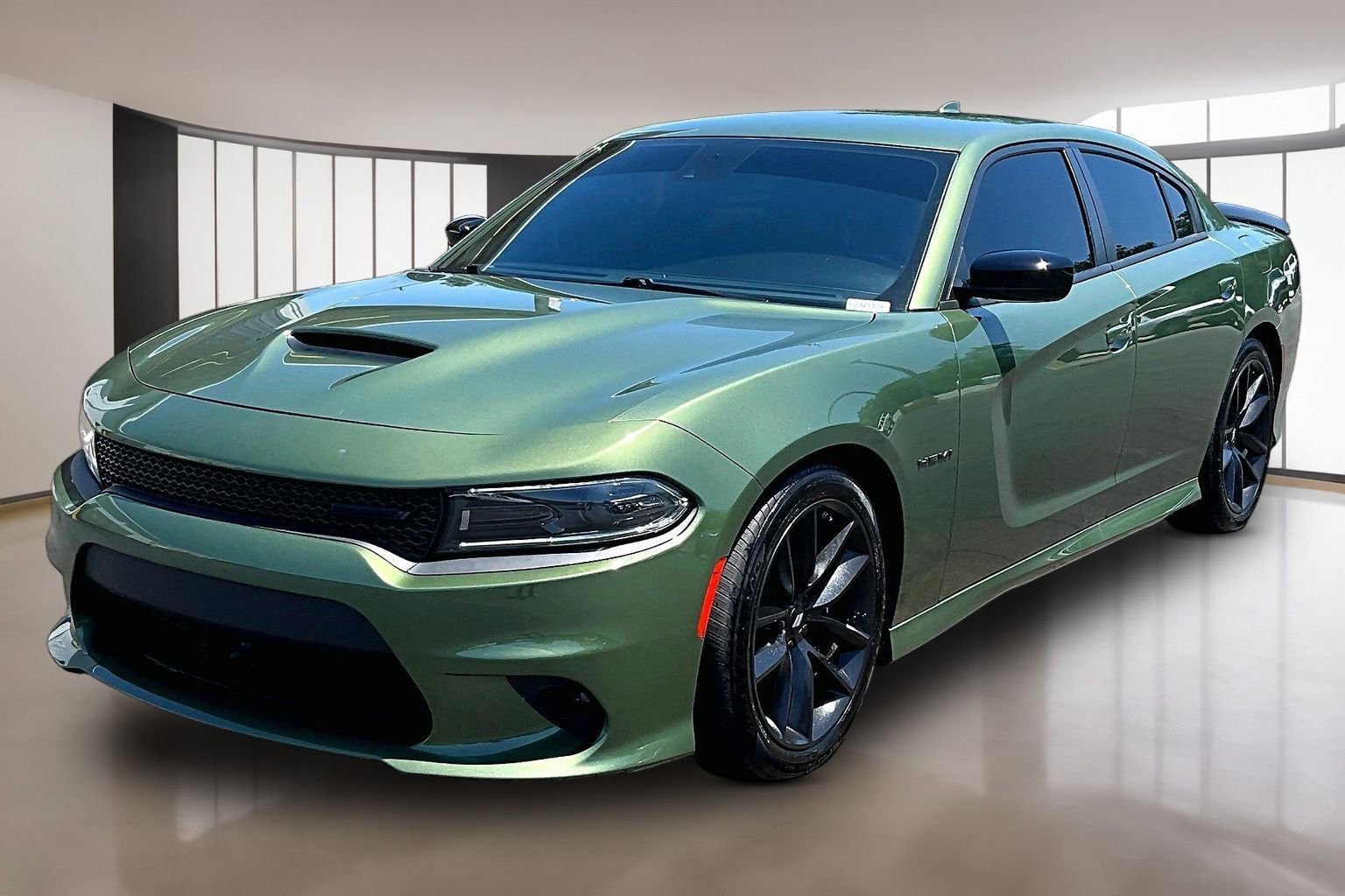 Used 2022 Dodge Charger R/T w/ Plus Group RWD image 3