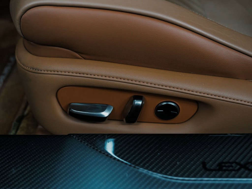 Used 2020 Lexus LC 500 Coupe w/ Performance Package image 28