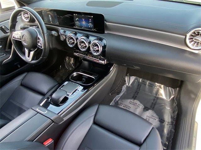 Used 2020 Mercedes-Benz CLA 250 image 20