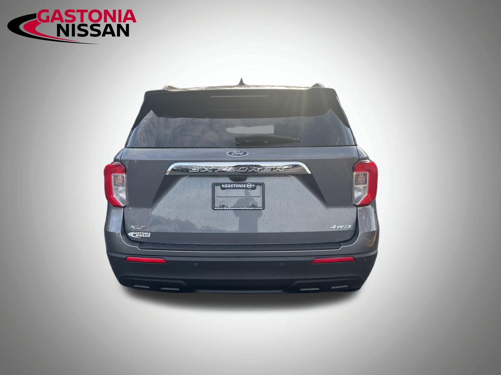 Used 2022 Ford Explorer XLT image 15