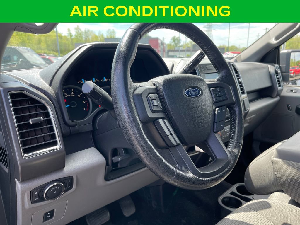 Used 2016 Ford F150 XLT w/ Equipment Group 302A Luxury AWD/4WD image 18