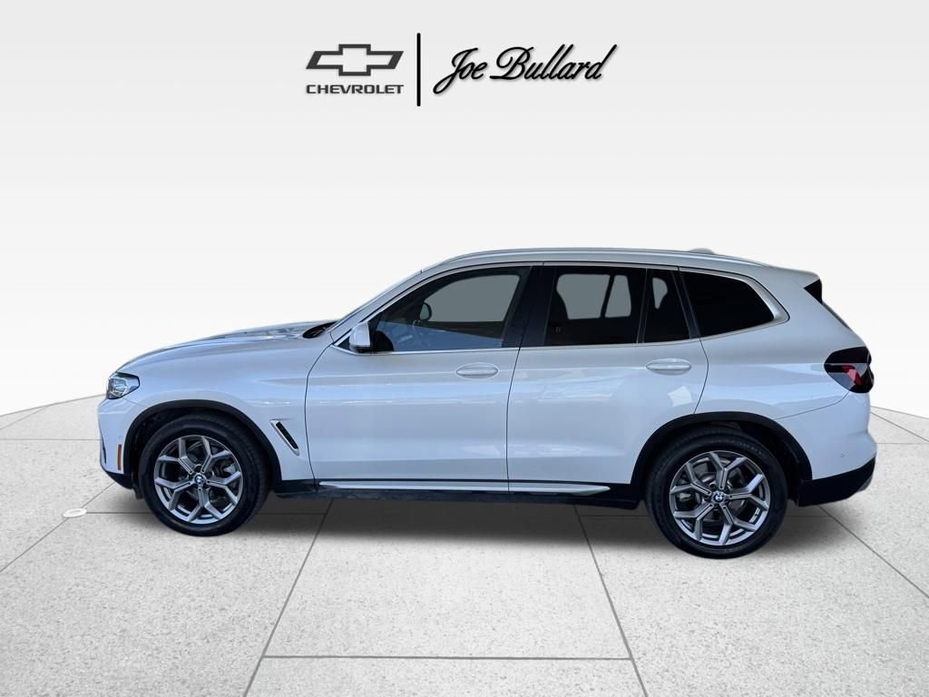 Used 2024 BMW X3 sDrive30i w/ Premium Package RWD image 6