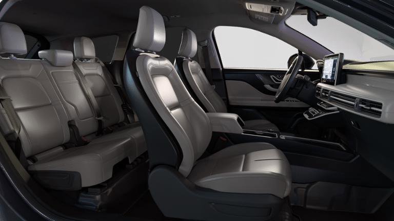 New 2026 Lincoln Corsair Premiere image 27