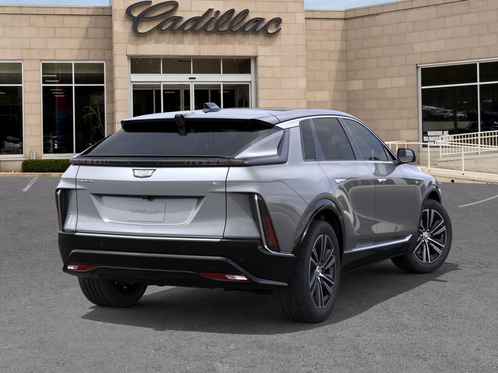 New 2027 Cadillac Lyriq Luxury w/ LPO, Floor Liner Package AWD/4WD image 6