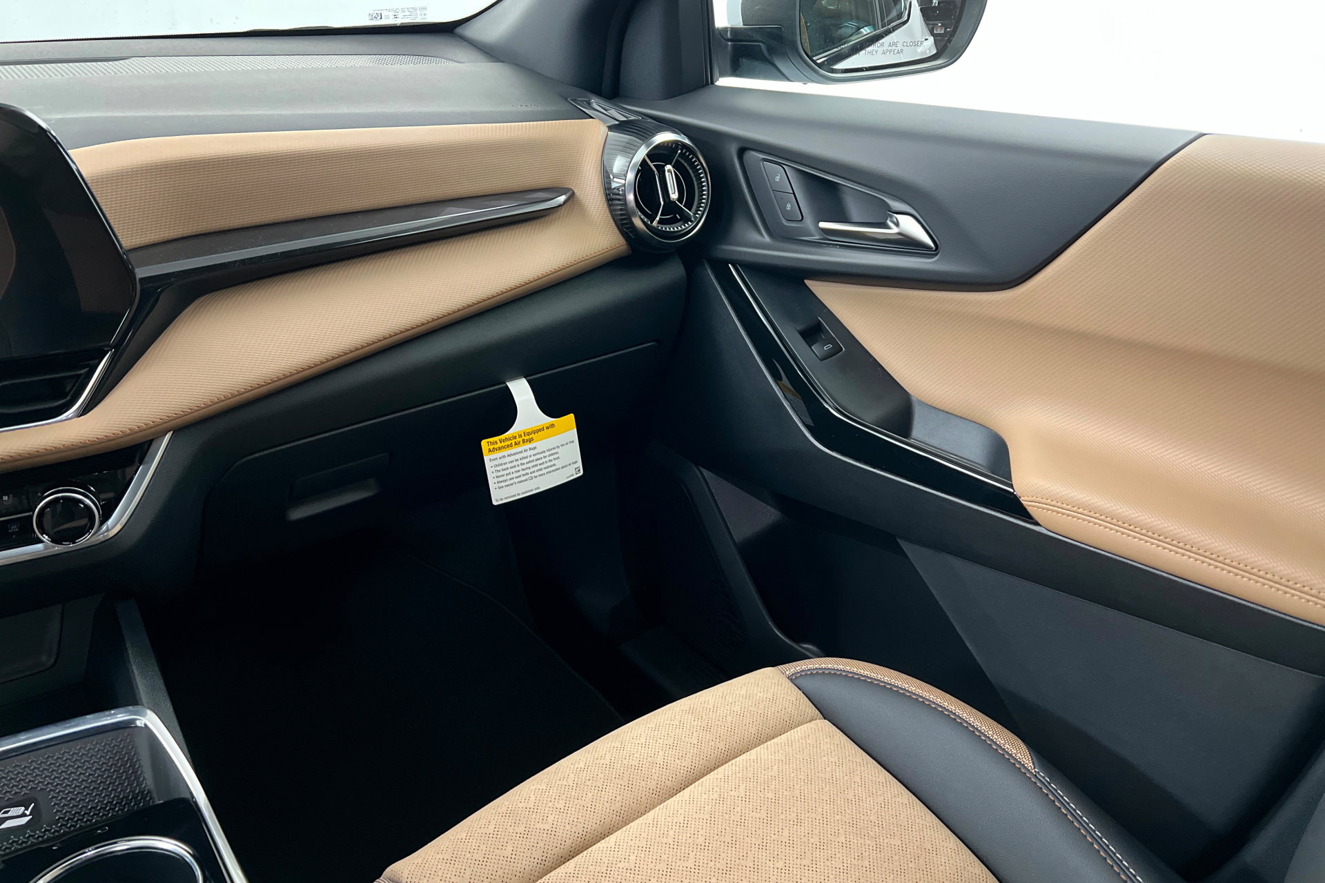 New 2026 Chevrolet Equinox ACTIV w/ Convenience Package III image 11