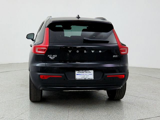 New 2026 Volvo XC40 B5 Ultra w/ Climate Package image 6