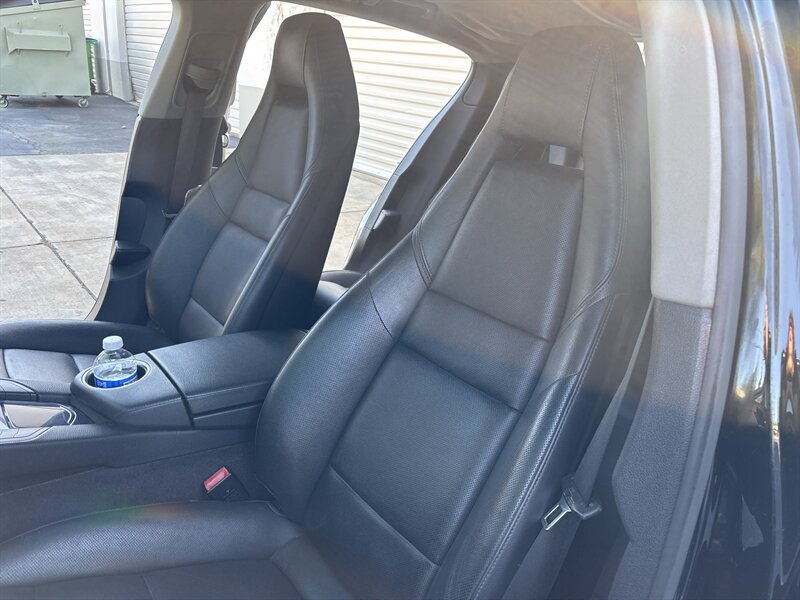 Used 2014 Porsche Panamera 4 AWD/4WD image 25