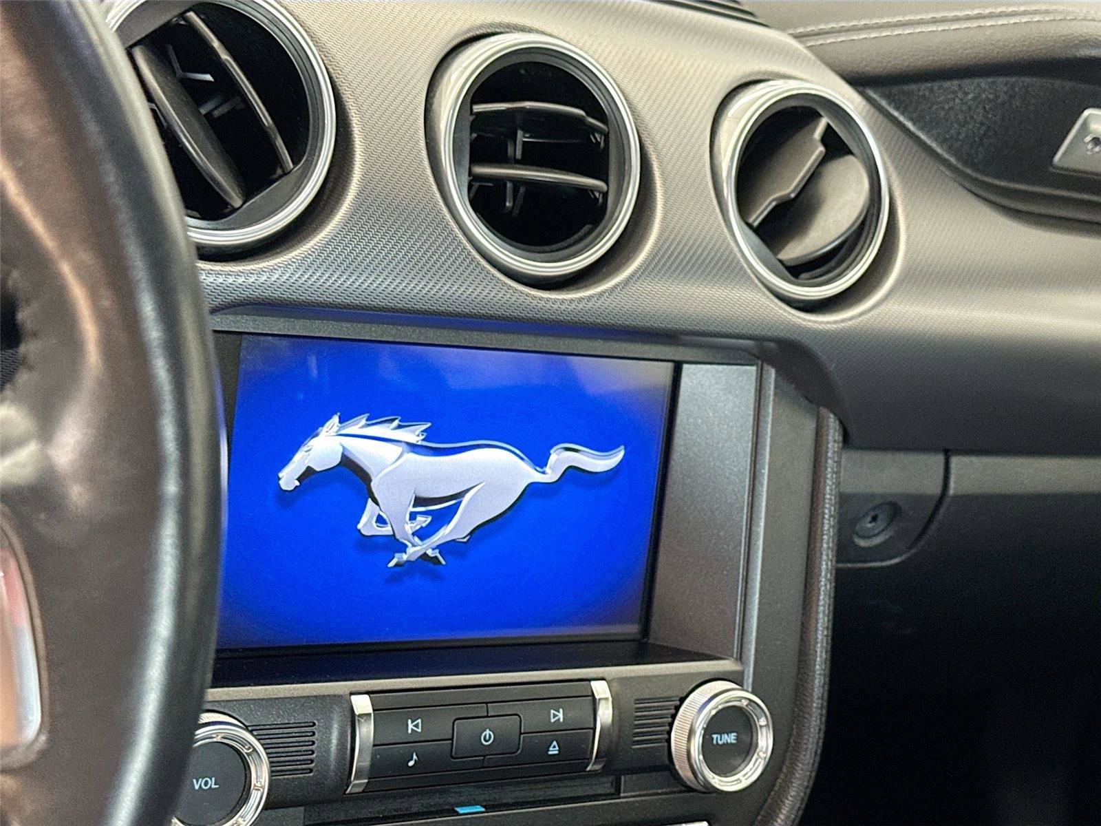 Used 2018 Ford Mustang Premium w/ Equipment Group 201A RWD image 4