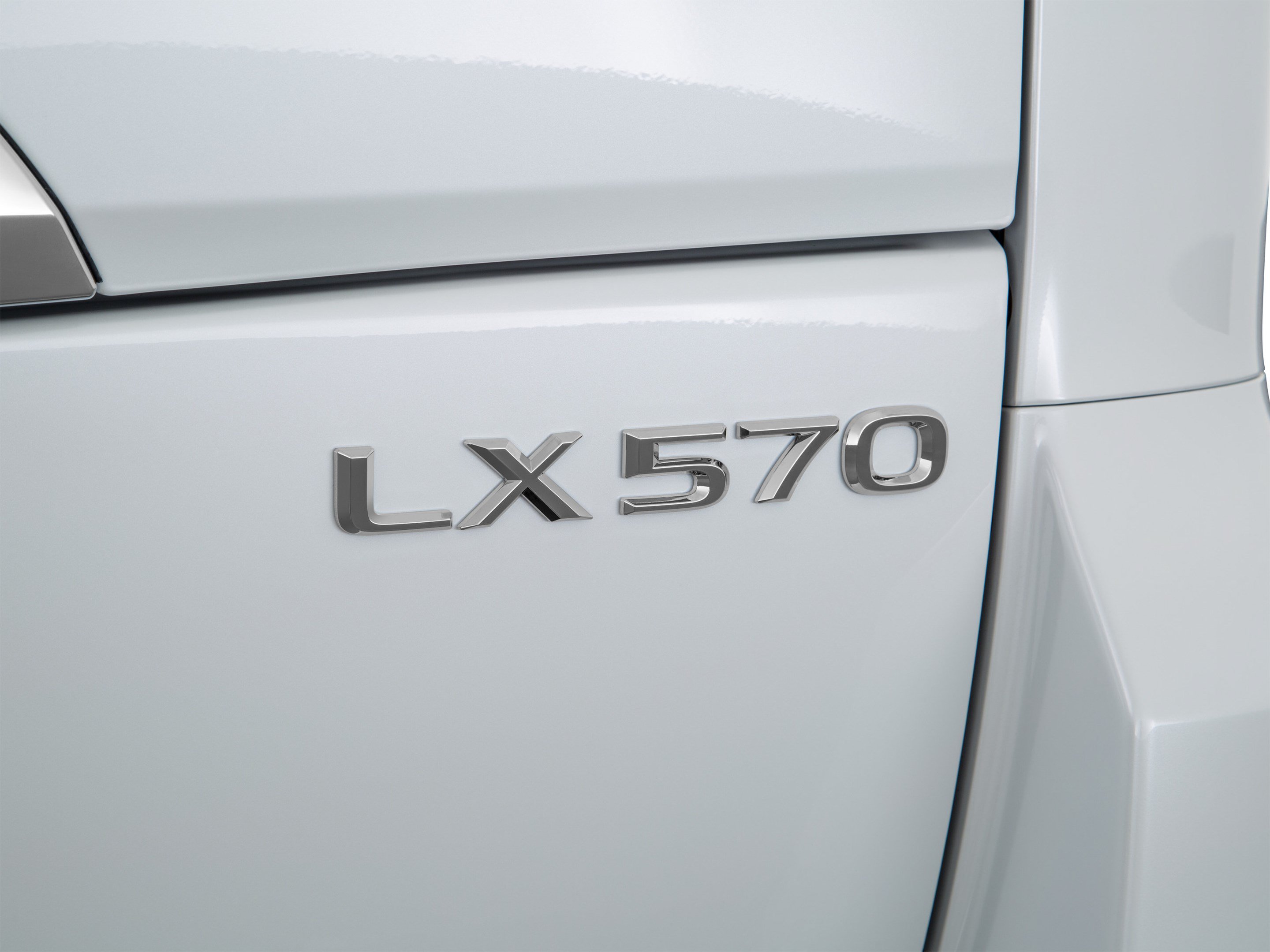 Used 2017 Lexus LX 570 4WD w/ Luxury Package image 74