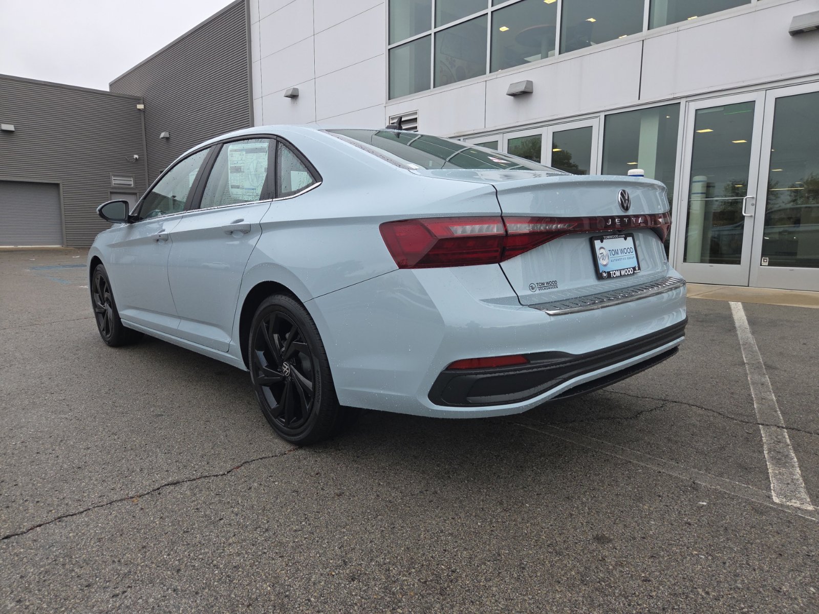 New 2027 Volkswagen Jetta SE FWD image 9