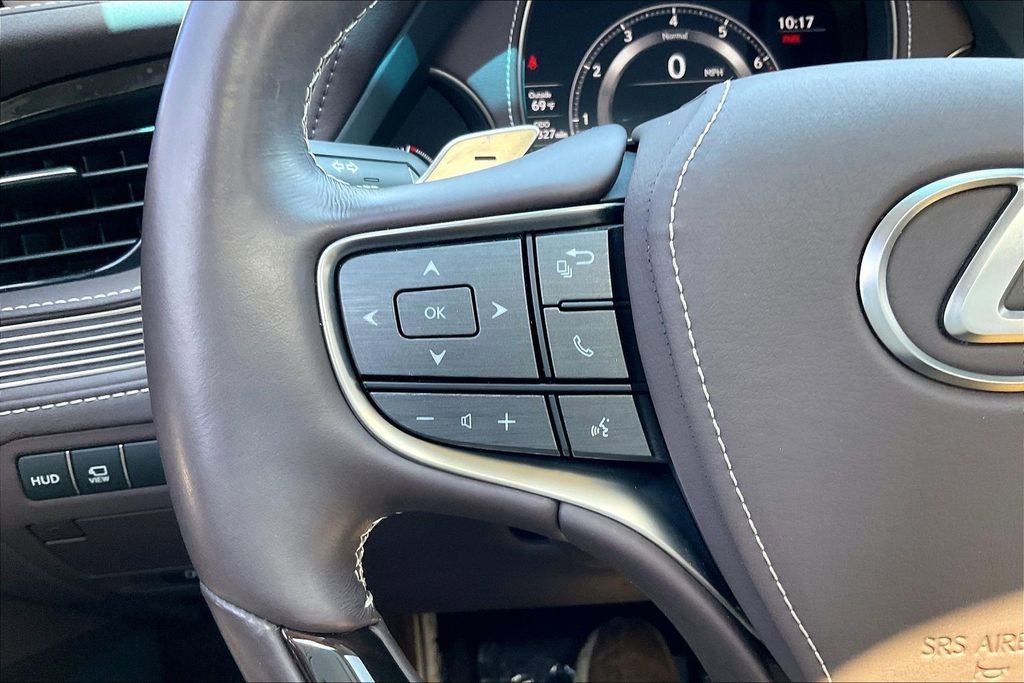 Used 2020 Lexus LS 500 w/ Interior Upgrade Package RWD image 18