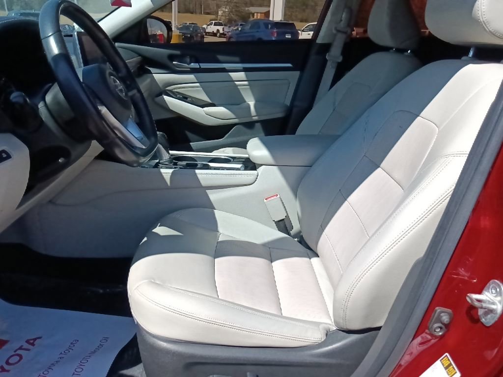 Used 2022 Nissan Altima 2.5 Platinum image 15