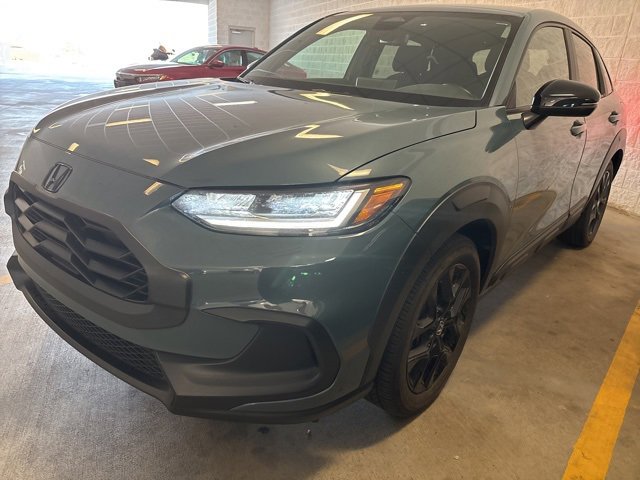 Used 2023 Honda HR-V Sport image 5