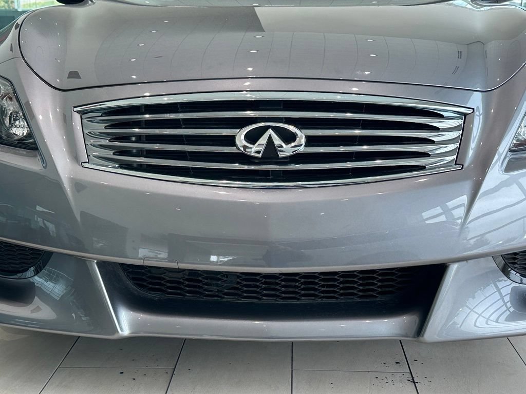 Used 2011 INFINITI G37 IPL RWD image 13