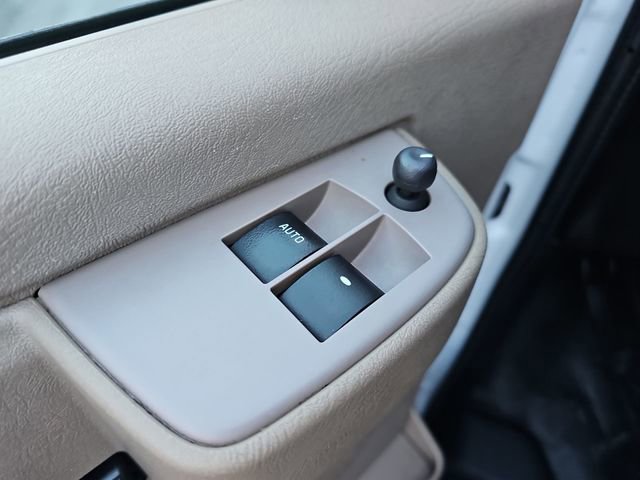 Used 2020 Chevrolet Express 2500 w/ Safety Package image 19