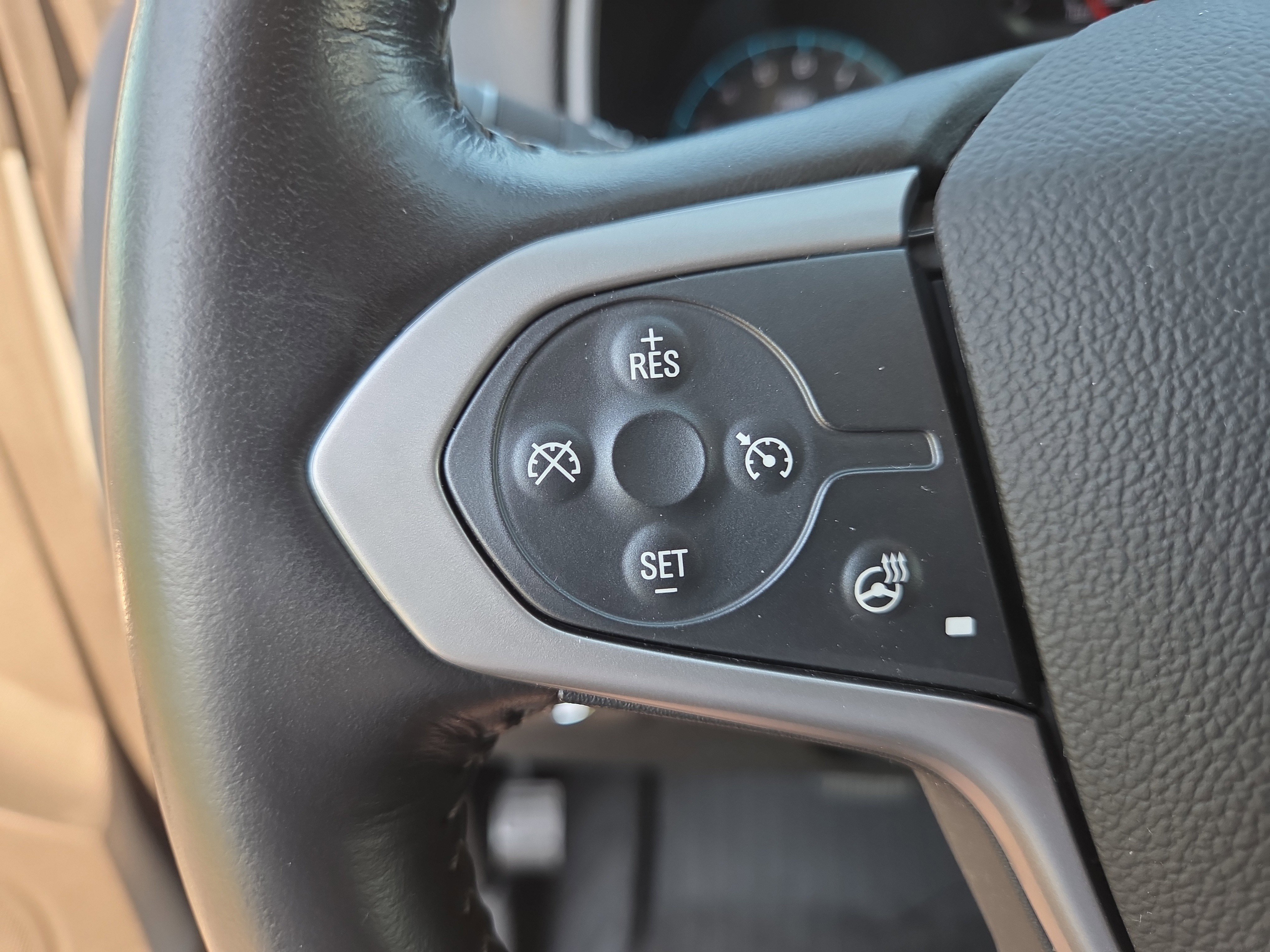 Used 2019 Chevrolet Colorado ZR2 w/ ZR2 Dusk Special Edition AWD/4WD image 31
