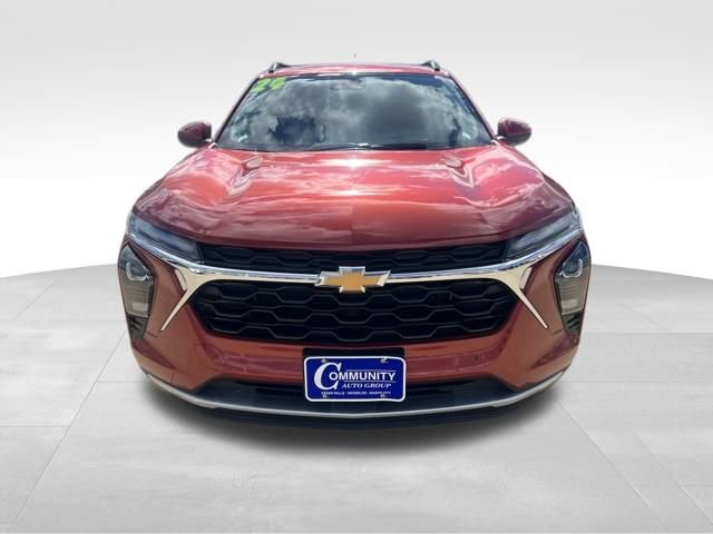 Certified 2024 Chevrolet Trax LT w/ Sunroof Package image 3