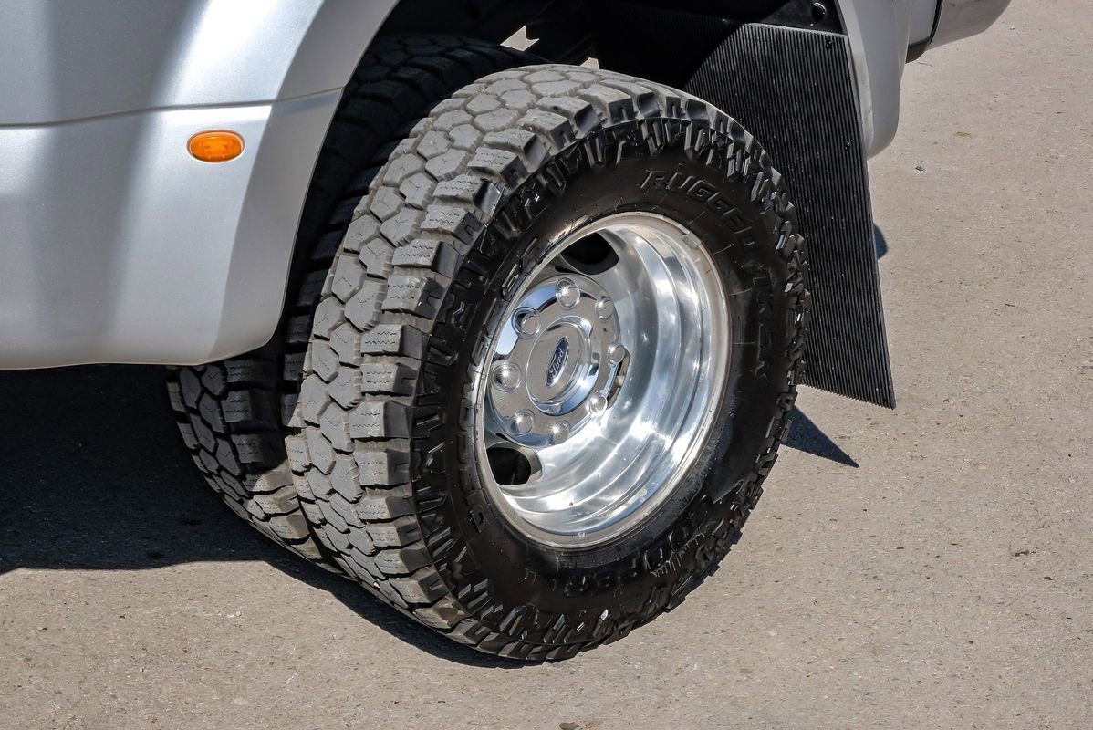 Used 2019 Ford F350 Lariat w/ Lariat Value Package image 65