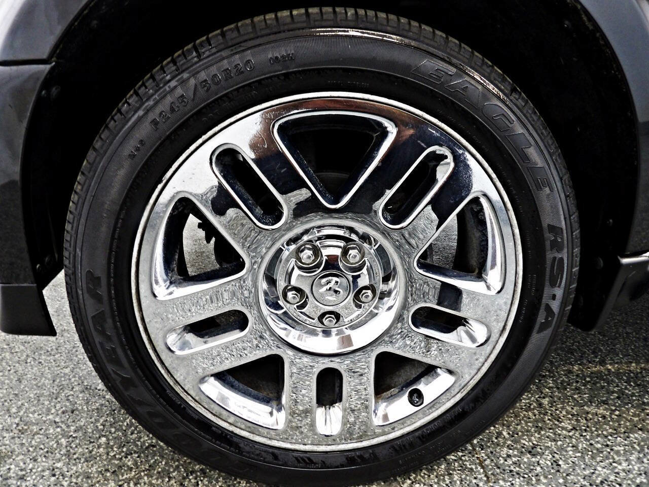 Used 2010 Dodge Nitro SXT w/ Navigation Convenience Group AWD/4WD image 18