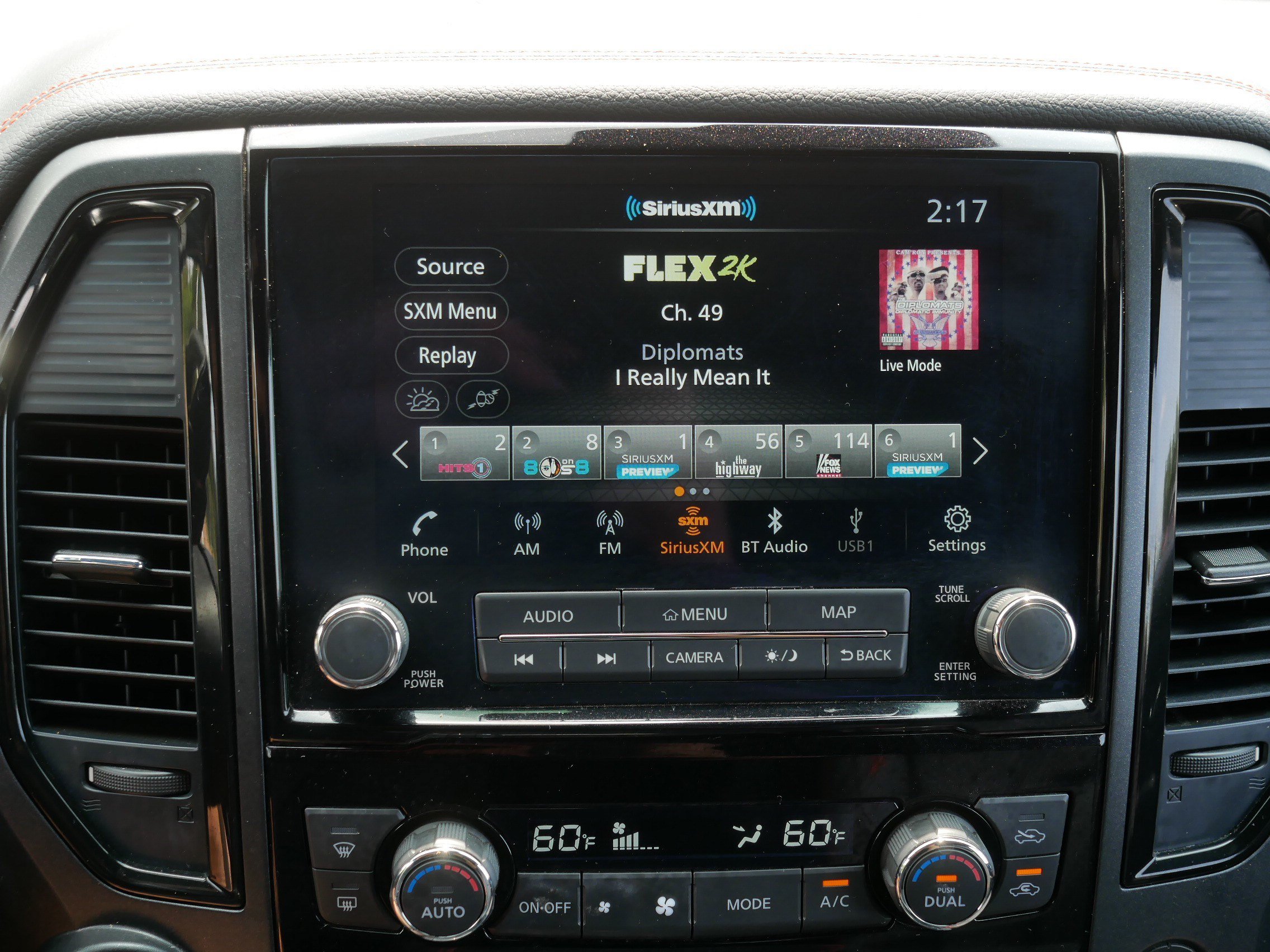 Certified 2024 Nissan Titan PRO-4X w/ Pro-4x Convenience Package AWD/4WD image 22