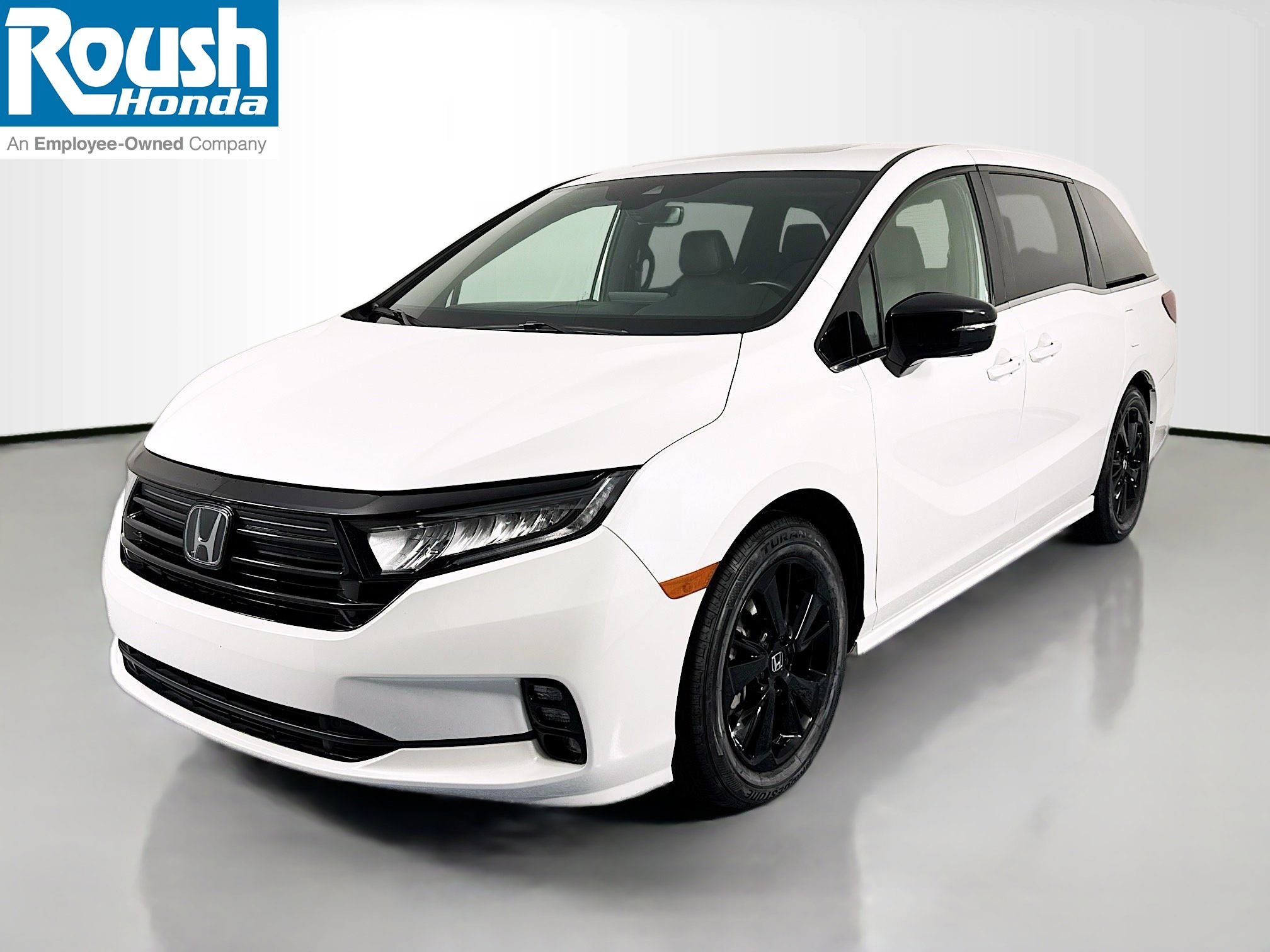 Certified 2023 Honda Odyssey Sport image 1