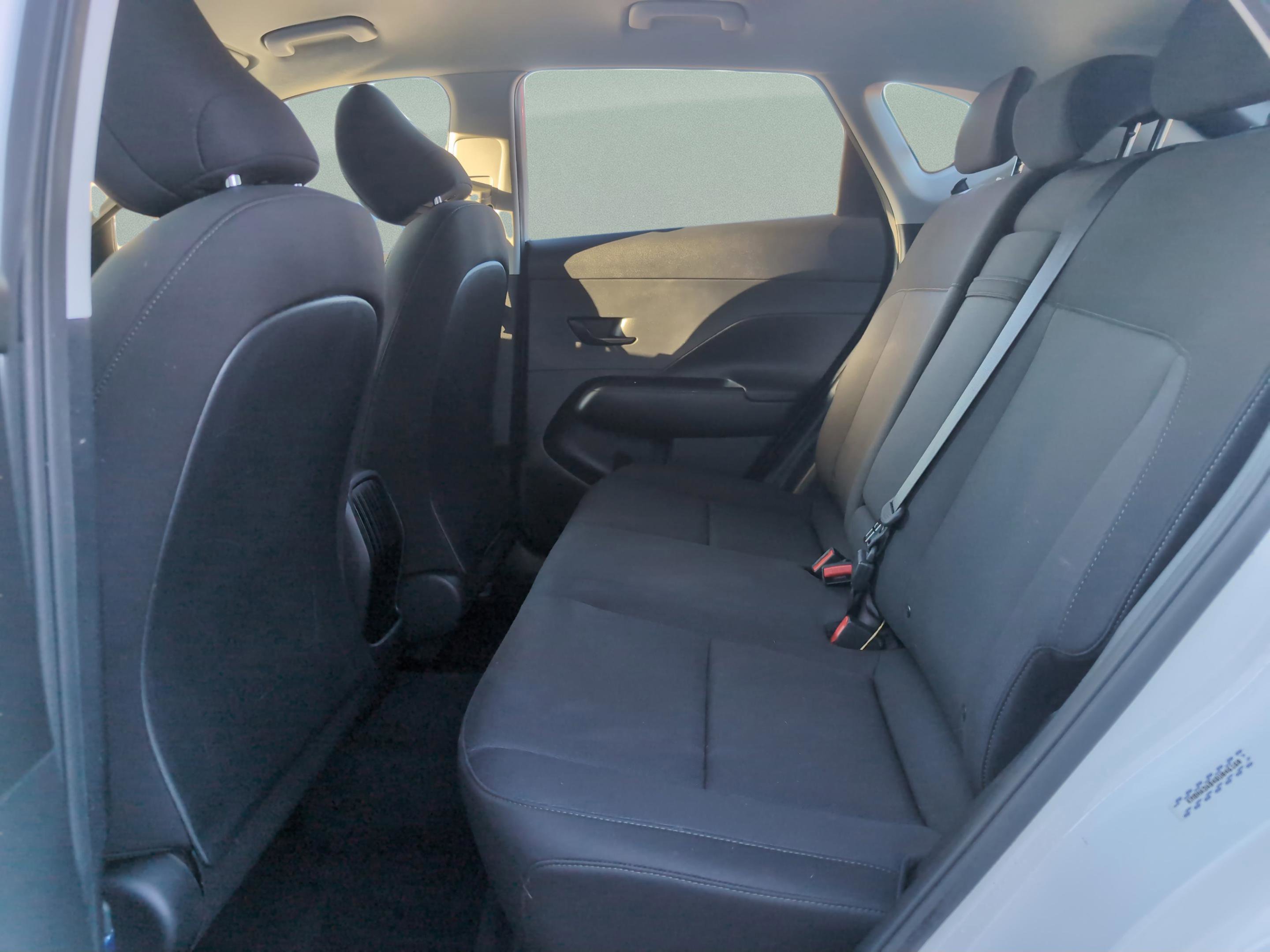 Used 2024 Hyundai Kona SE image 16