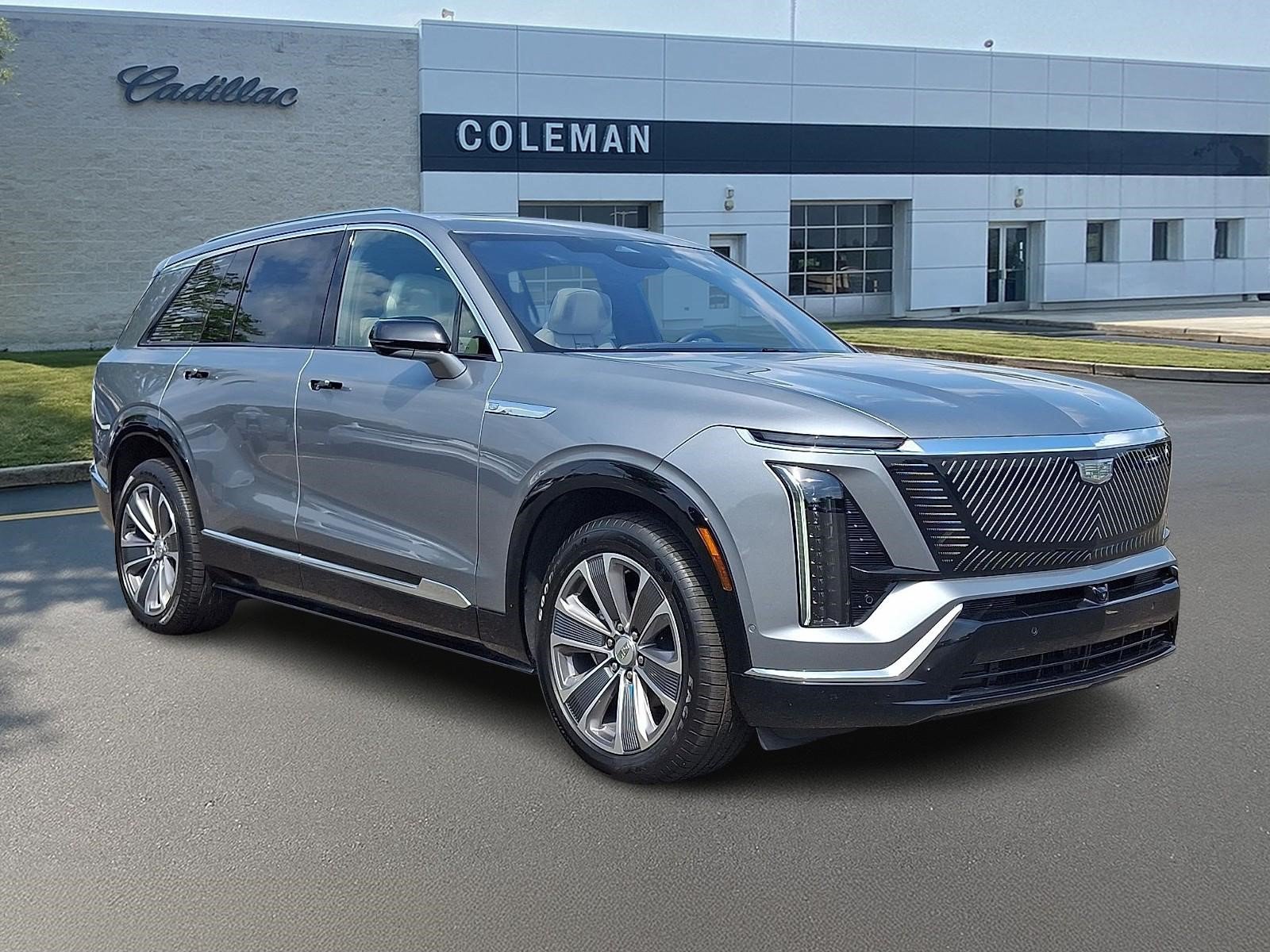 Certified 2026 Cadillac Vistiq Luxury AWD/4WD image 1