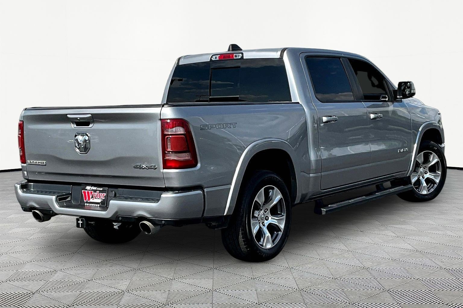 Used 2020 RAM 1500 Laramie w/ Sport Appearance Package image 6