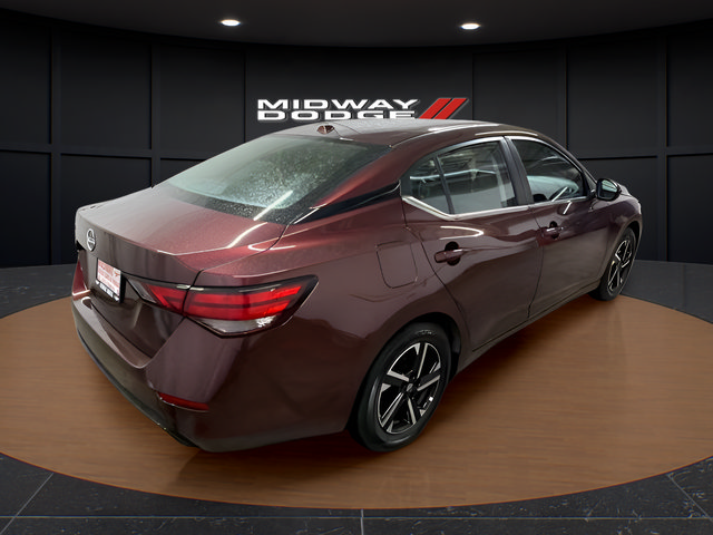 Used 2025 Nissan Sentra SV FWD image 4