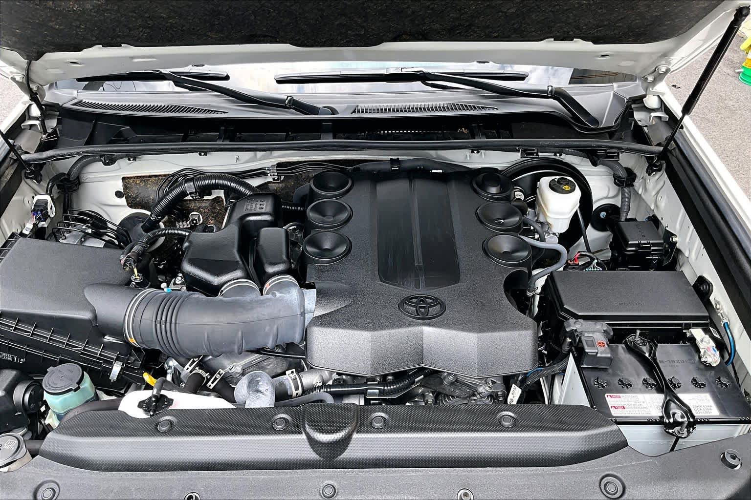 Certified 2024 Toyota 4Runner SR5 RWD image 32