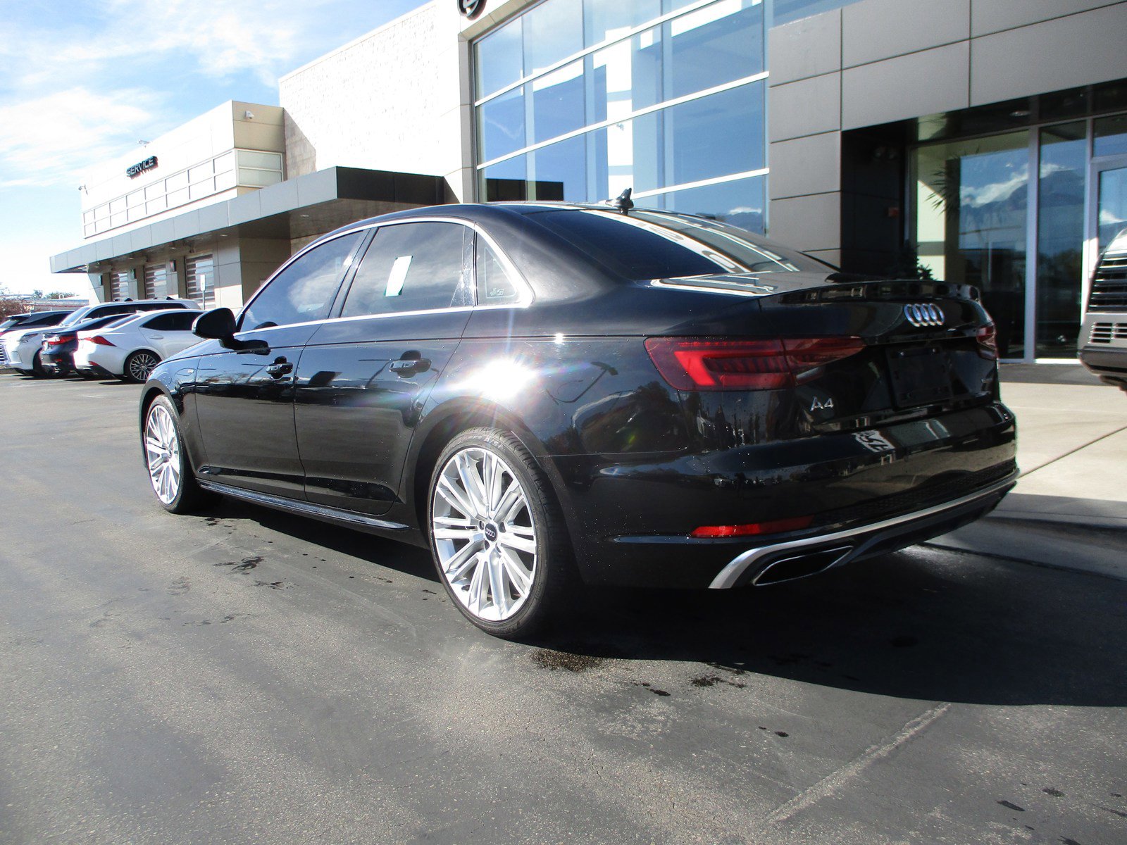 Used 2019 Audi A4 2.0T Premium Plus w/ Premium Plus Package image 5