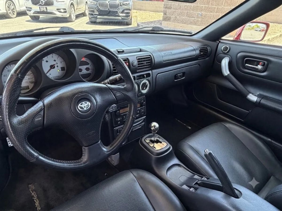 Used 2003 Toyota MR2 RWD image 37