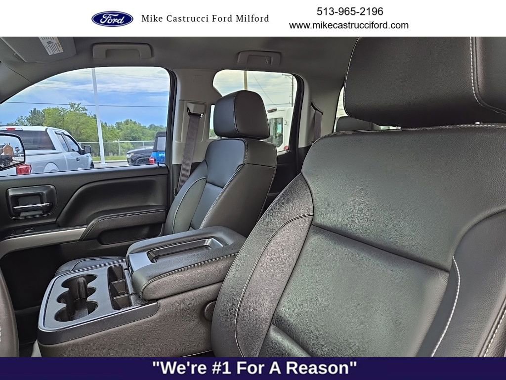 Used 2017 Chevrolet Silverado 1500 LT w/ Midnight Edition AWD/4WD image 8